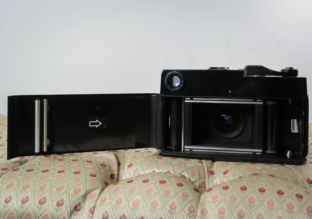 フィルムカメラ FUJICA GSW690