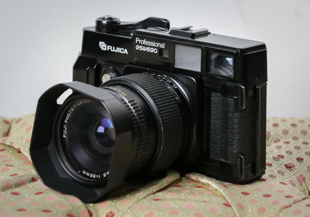 フィルムカメラ FUJICA GSW690