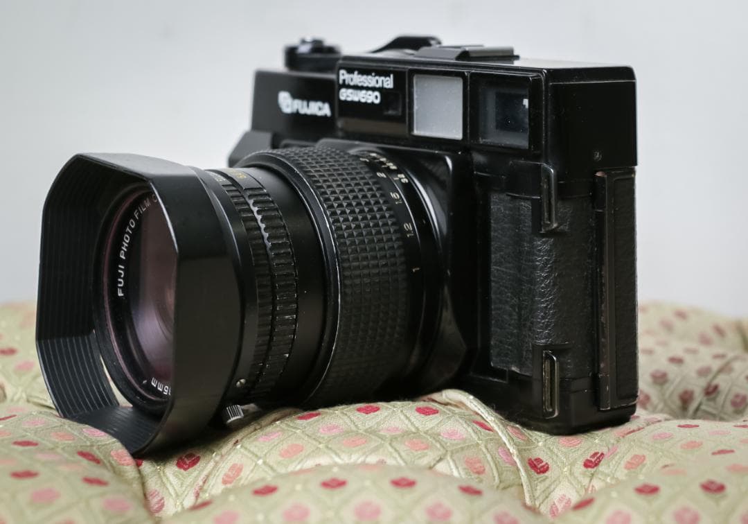 フィルムカメラ FUJICA GSW690