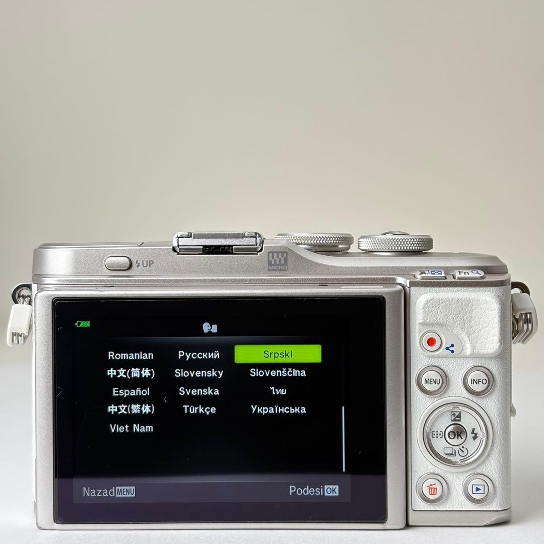 Wi-Fi搭載 OLYMPUS E PL-10オリンパス ペン ダブルレンズ♪