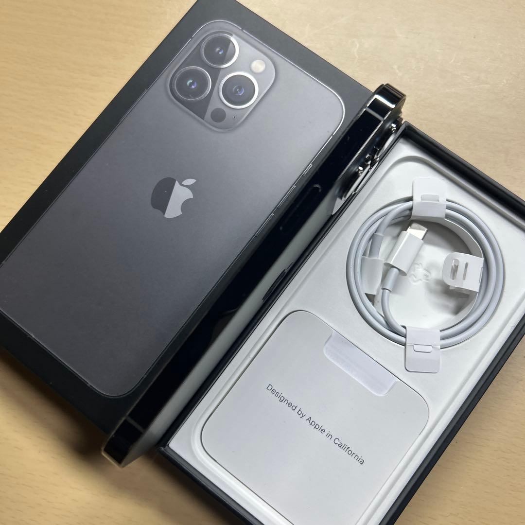 iPhone13 Pro 256GB SIMフリー　割れなし