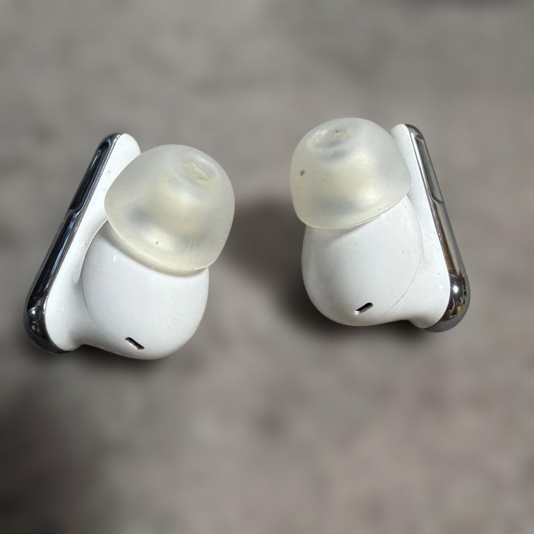 イヤホン SoundCore Liberty 4 Pro