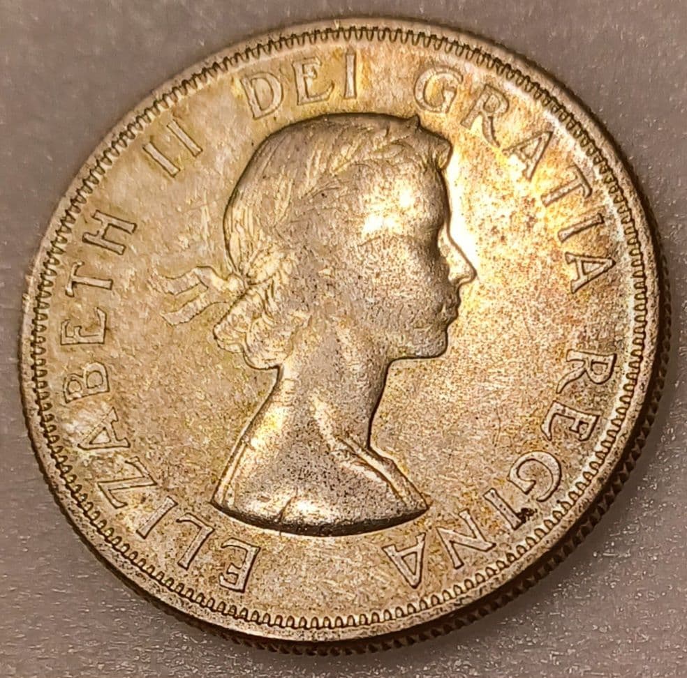 カナダ 1957年(69年前) 50セント銀貨 エリザベス2世女王の銀貨
