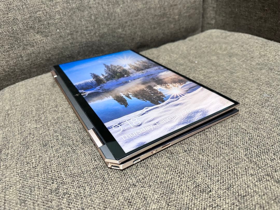 HP Spectre x360 2in1 ノートPC i5 バッテリー100%