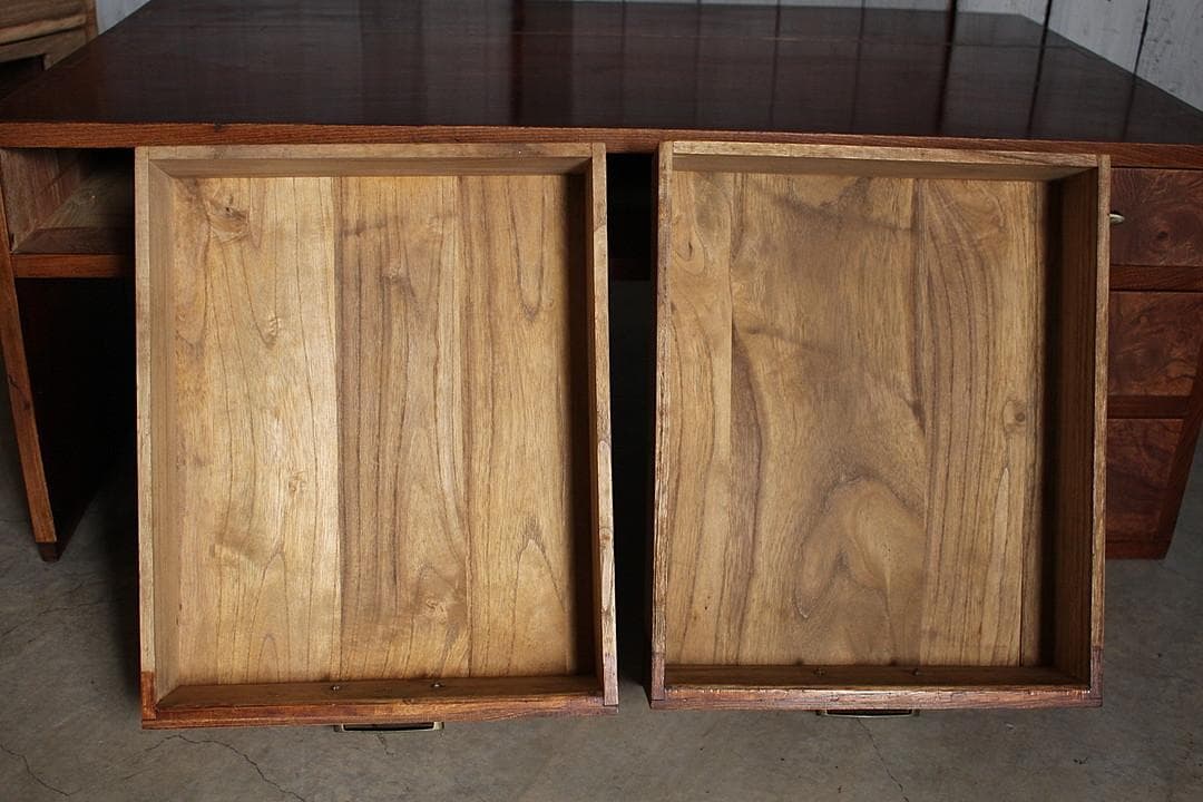 古い木製の片袖机　引き出し5杯　ワークデスク　作業台　引き出し　古家具