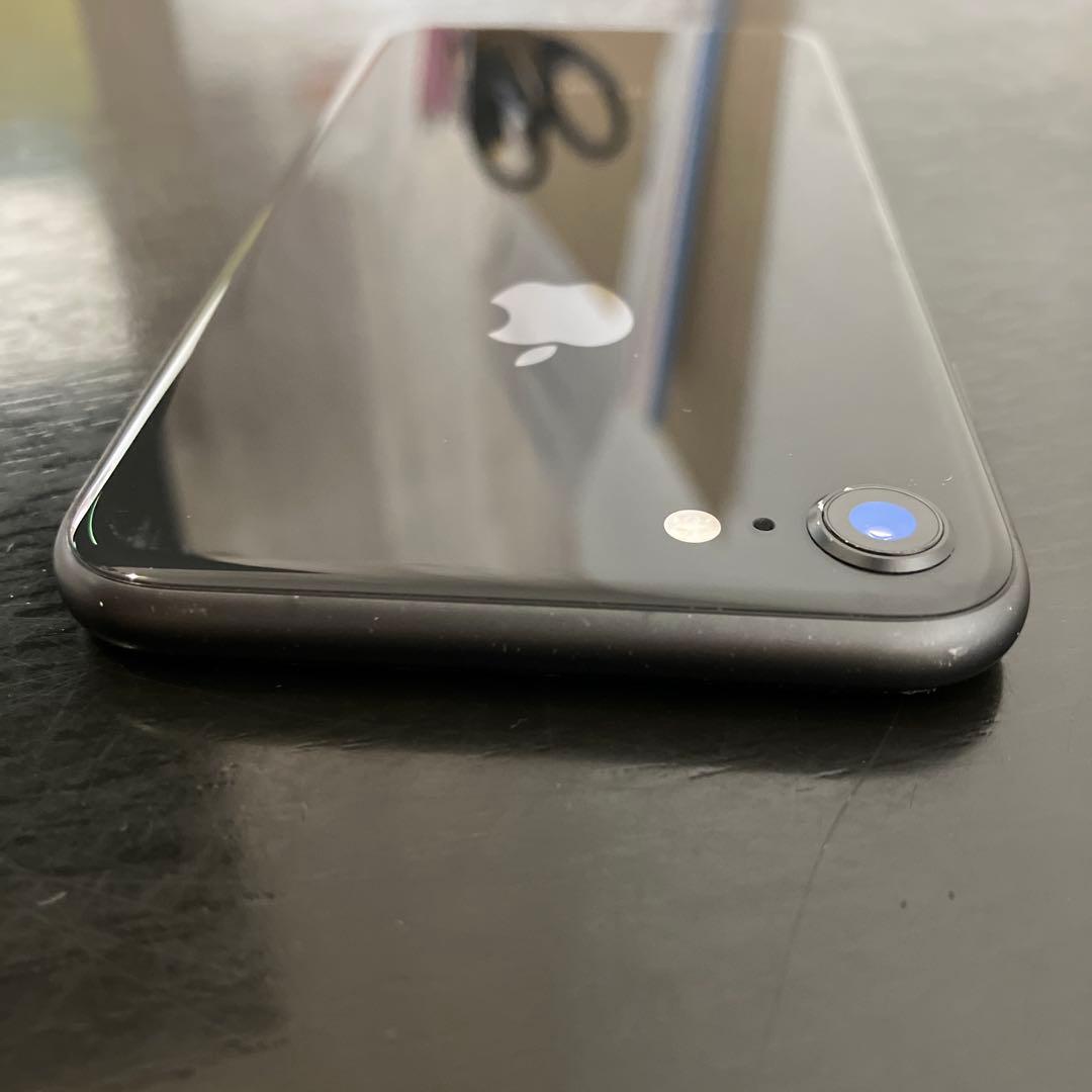Apple iPhone 8 64GB グレー