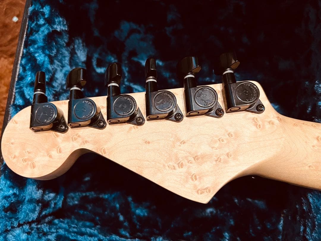 Charvel San Dimas Custom Shop KOAフレイム