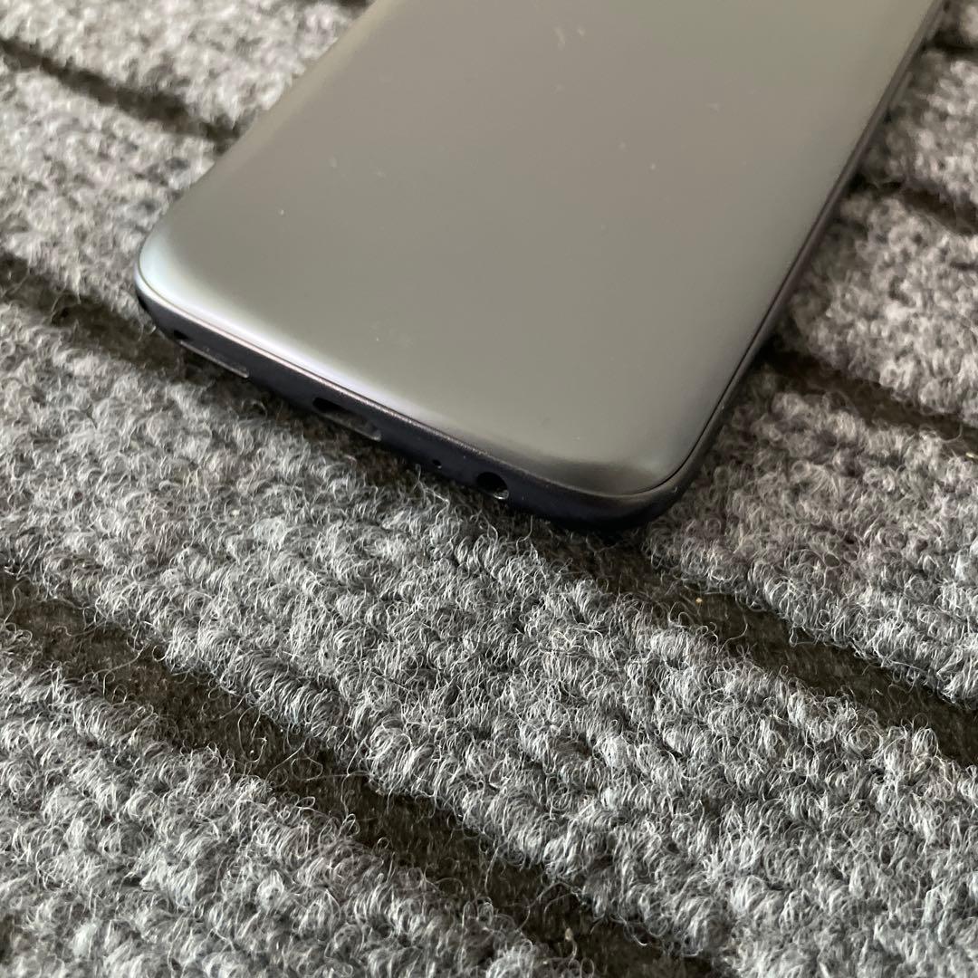 44 らくらくスマートフォン F-53E 128GB SIMフリー