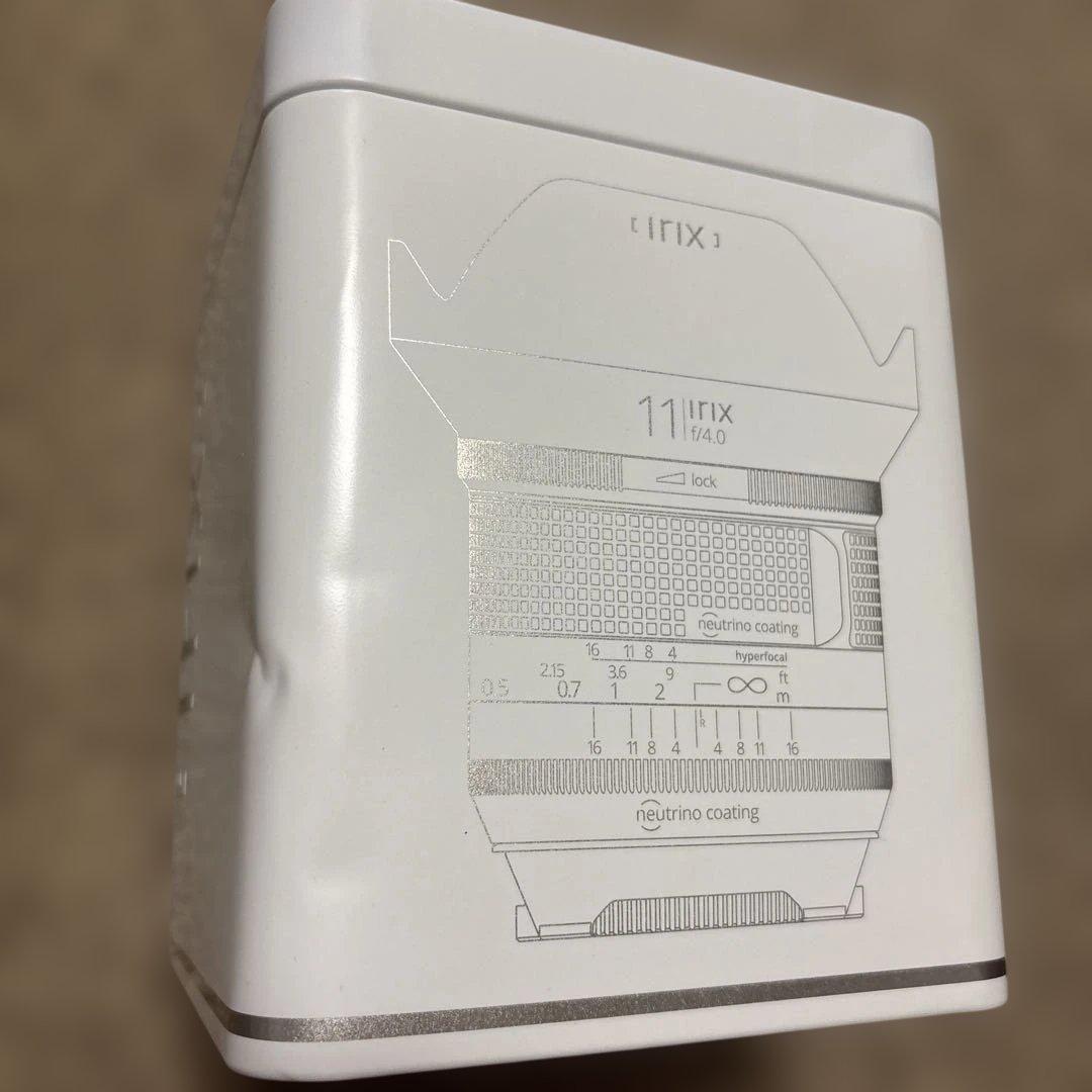 レンズ　Irix 11mmF4 Firefly
