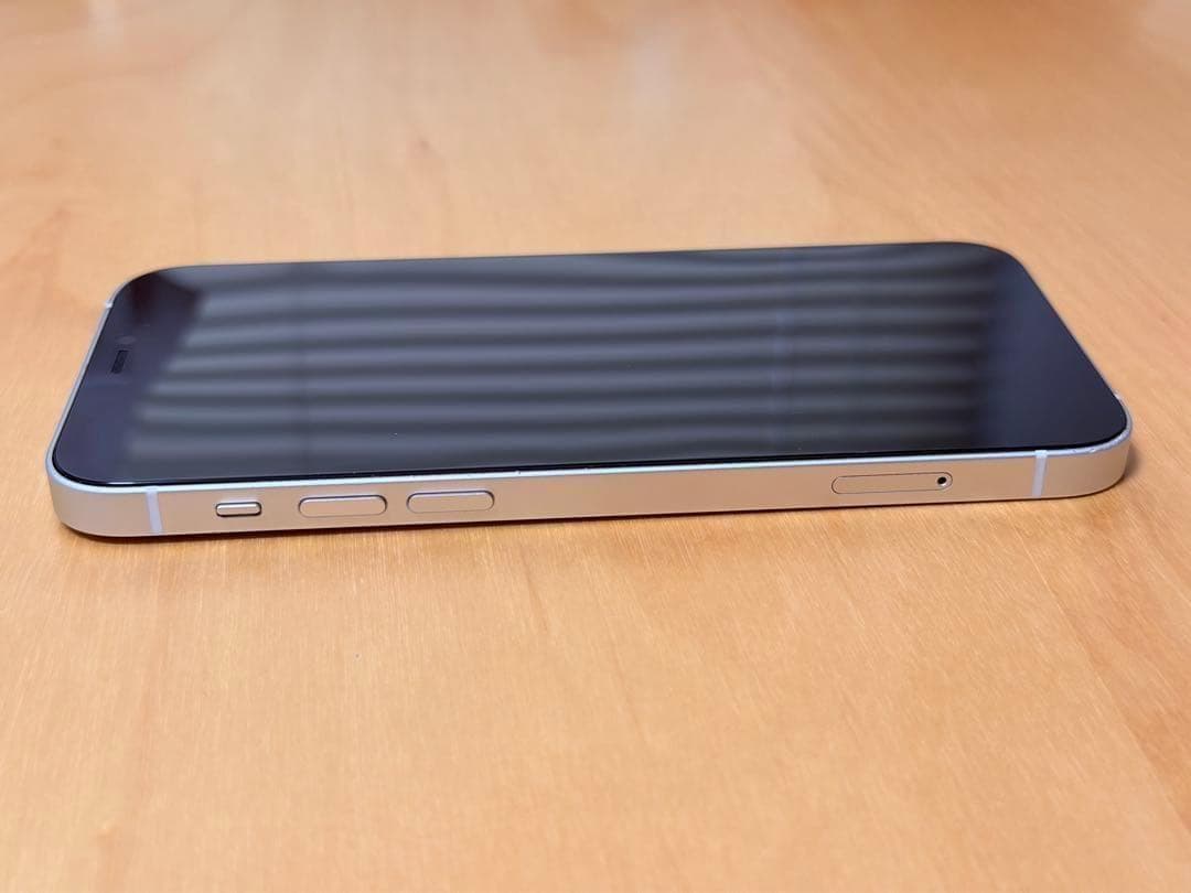 iPhone 12 ホワイト 128GB バッテリー100% 上部スピーカー故障