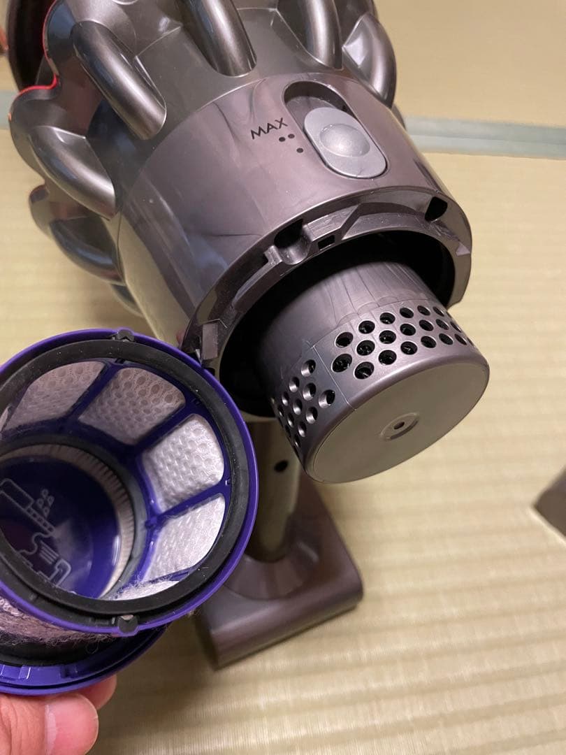 しろちゃん　Dyson ダイソン　sv12