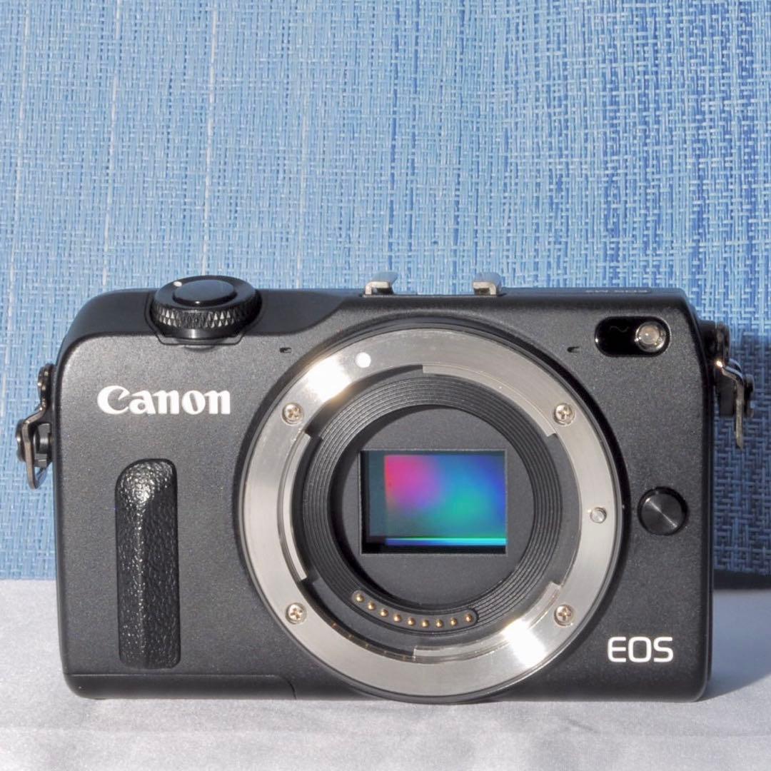 ♥️新品同様・極美品♥️Canon EOS M2 レンズキット♥️Wi-Fi内蔵