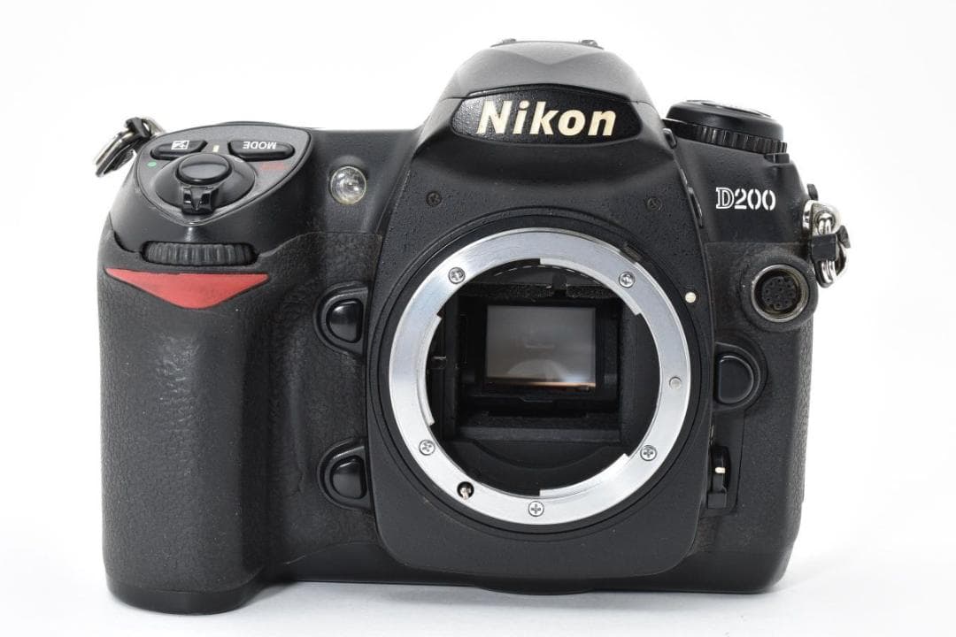 【動作好調】 Nikon ニコン D200 ボディ デジタル一眼レフカメラ