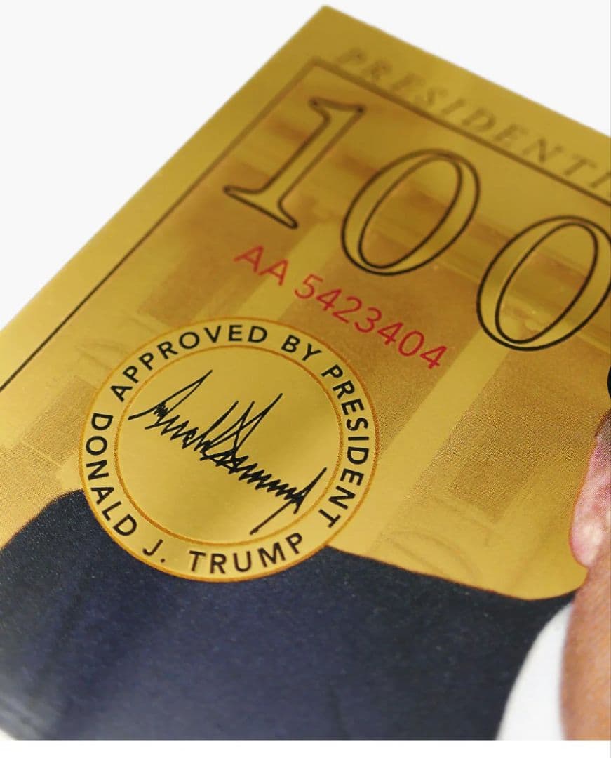 ✦✦トランプ大統領純金ノート✦✦ 本当に綺麗ですよ。 匿名配送、送料込み。