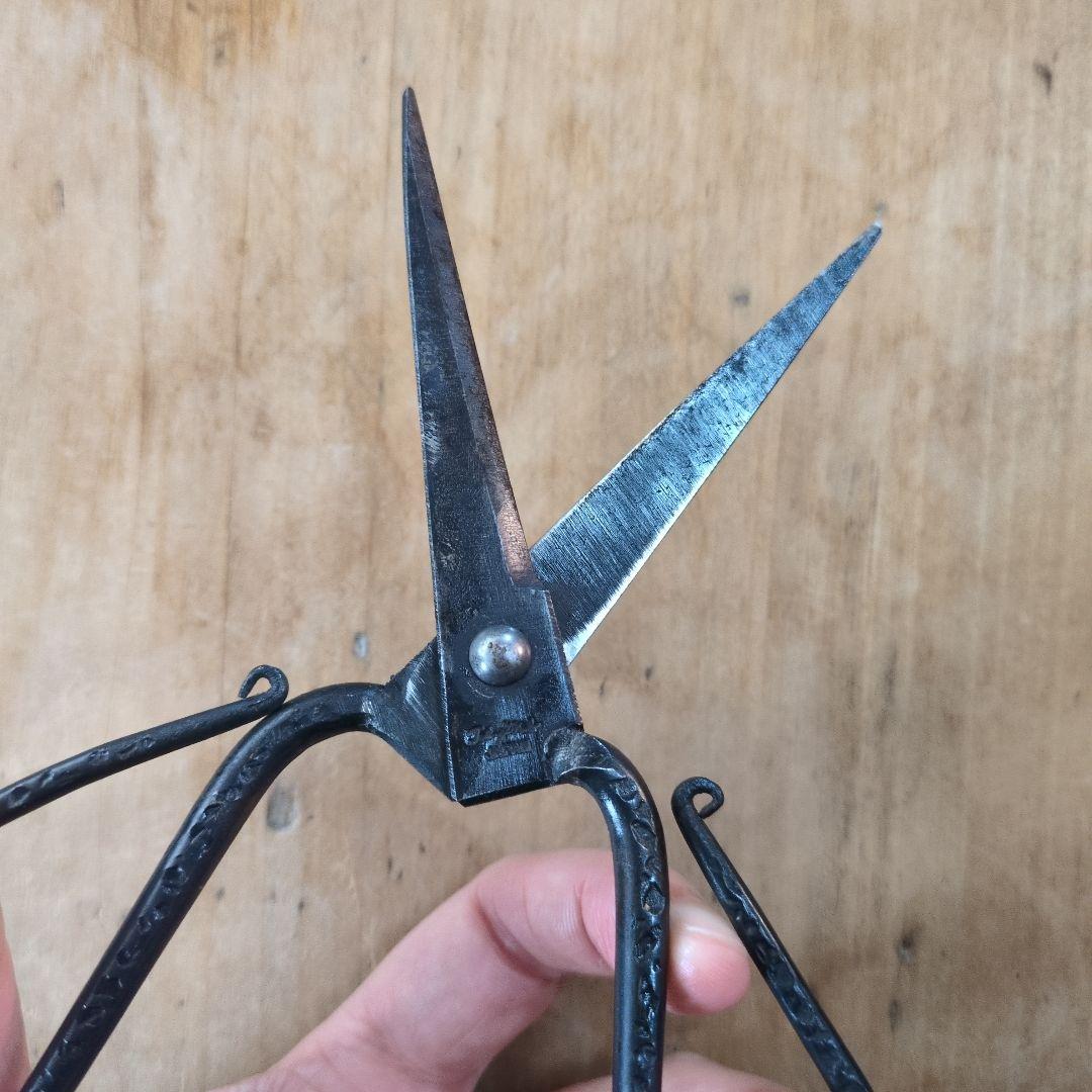 TAjiKA SHEARS 　鋏　ハサミ　はさみ　中古