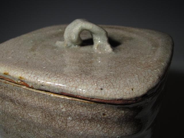 古萩四方水指 表千家 十二代 惺斎花押 味わい深い時代の名品 k557