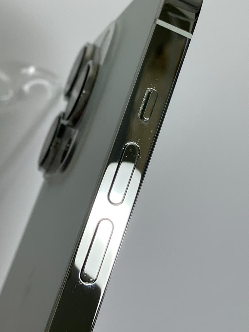 美品　iphone14 pro 256GB バッテリー81％