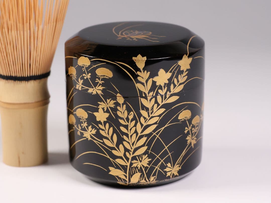 茶道具 哲山(造) 秋草虫蒔絵 雪吹棗 共箱 草花 螺鈿 木製【MA909】