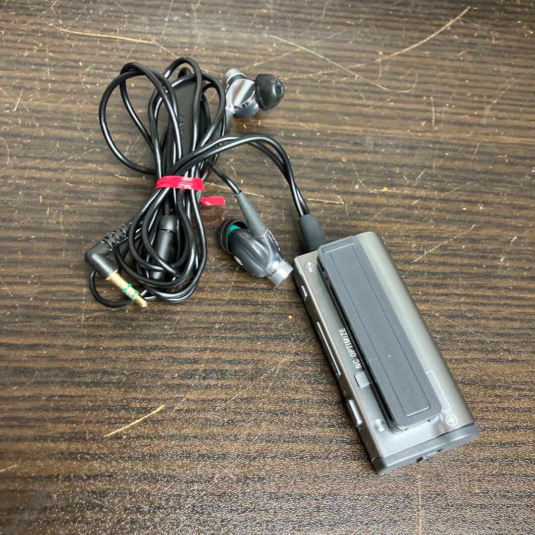 SONY MDR-NC300D ノイズキャンセリングイヤホン