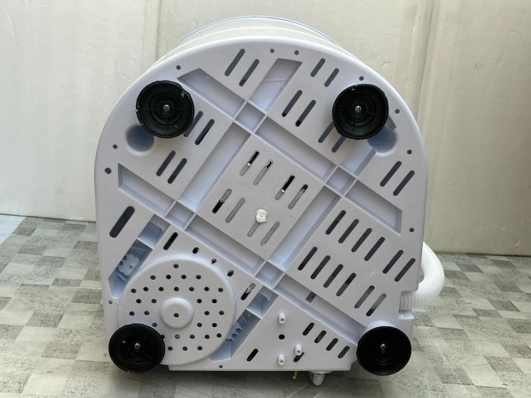 ★美品★2024年製★ベルソス　3.0Kg小型洗濯機 RC-044 靴用ブラシ付
