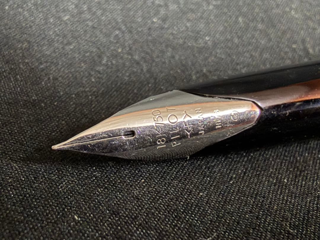 PILOT パイロット Elite エリート 万年筆 格子柄 18K F