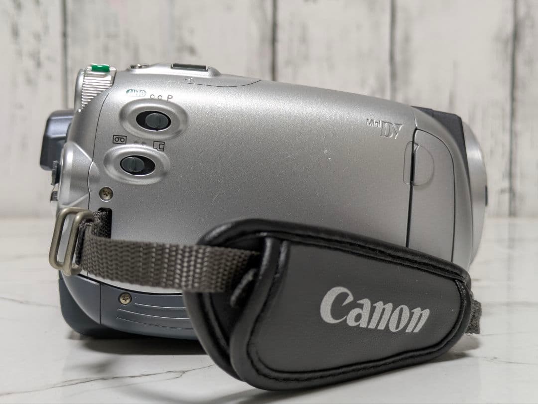 ② Canon　iVIS HV20　MiniDV対応　激安価格!!