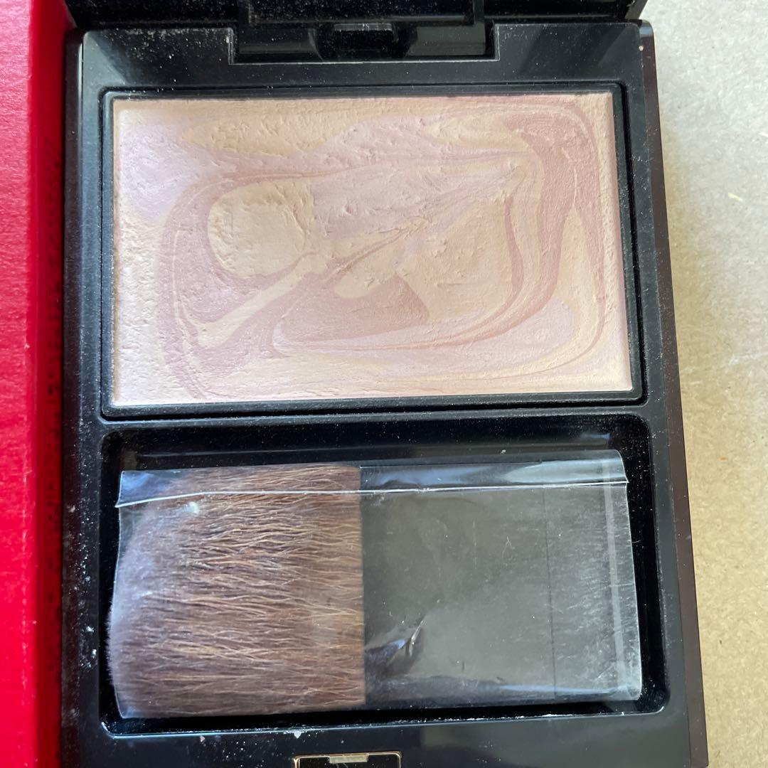 数量限定品　noui Pressed Powder マーブルピンク 5171UK