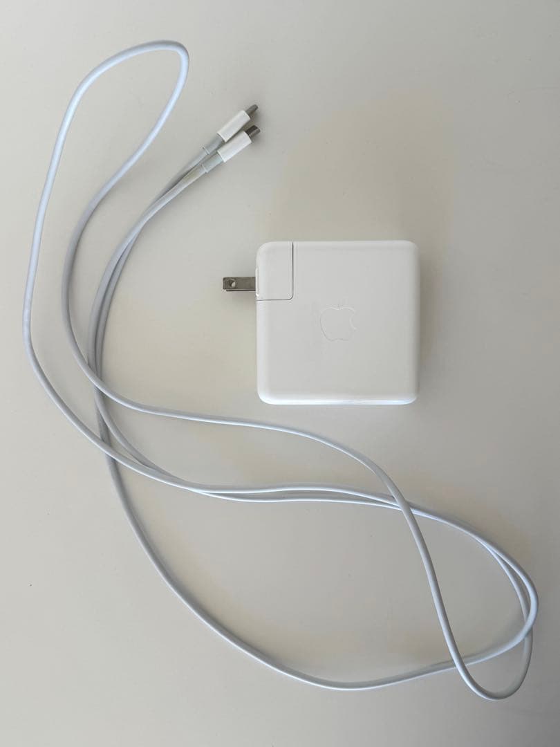 MacBook Pro 2018 15インチ i9 メモリ32GB A1990