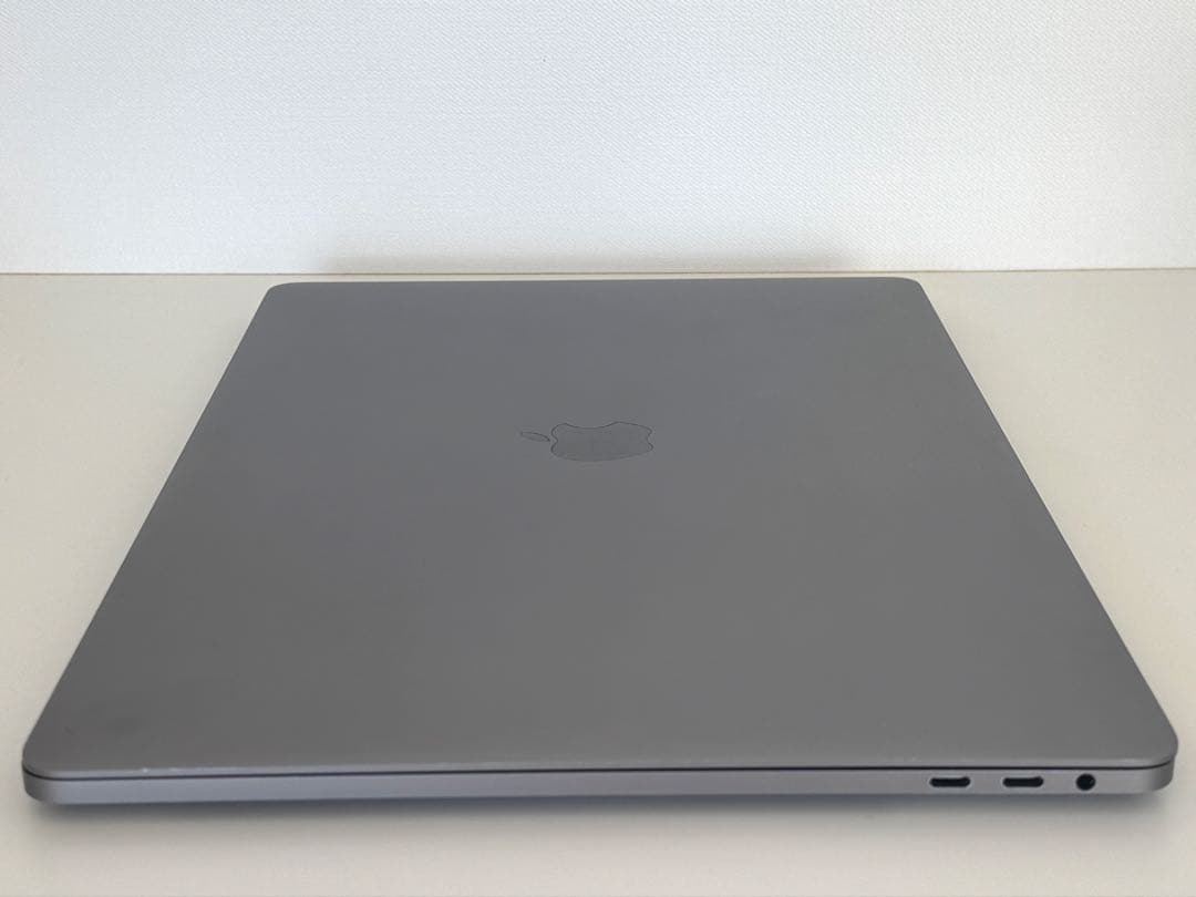 MacBook Pro 2018 15インチ i9 メモリ32GB A1990