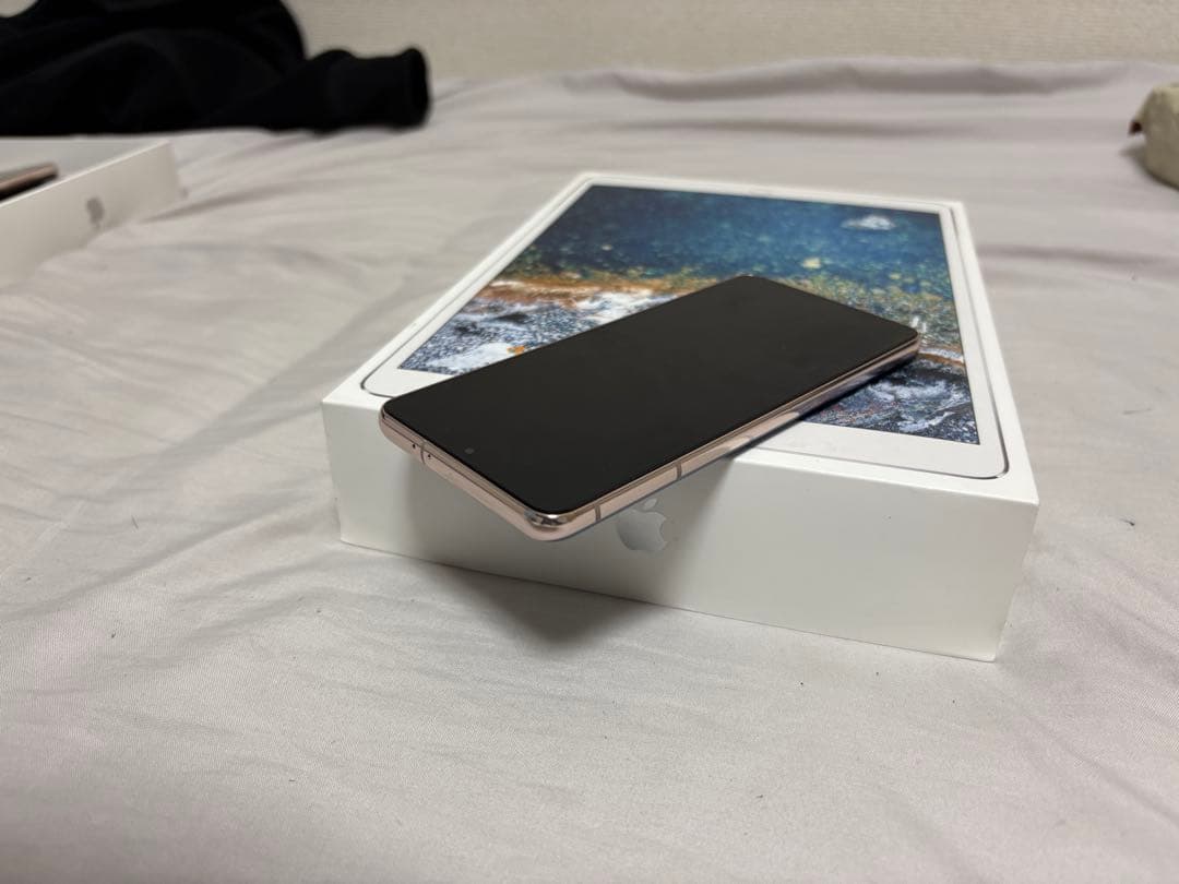Samsung galaxy s21 256gb simフリー