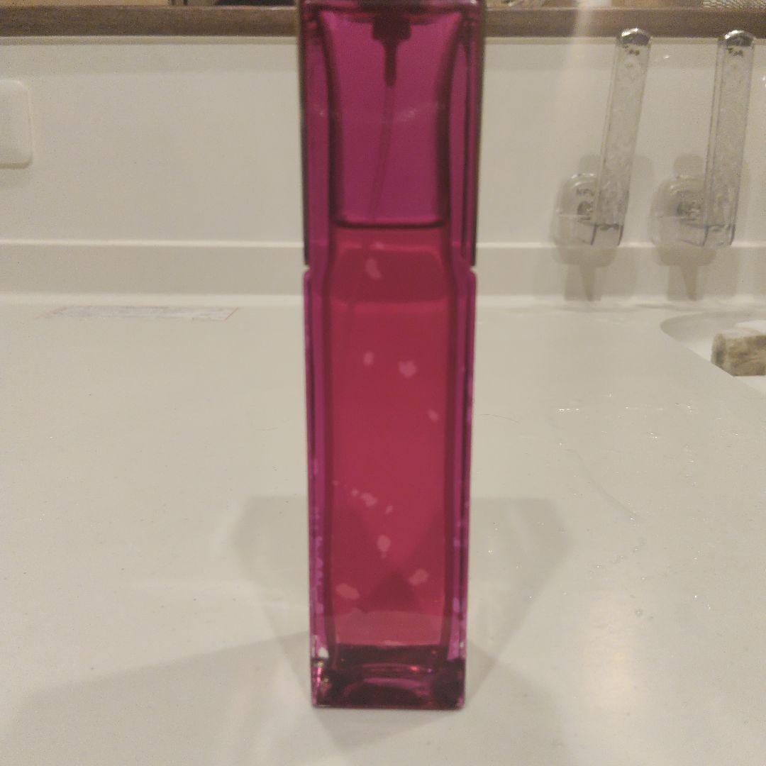 大容量　イヴサンローラン elle エル オードパルファム　90ml