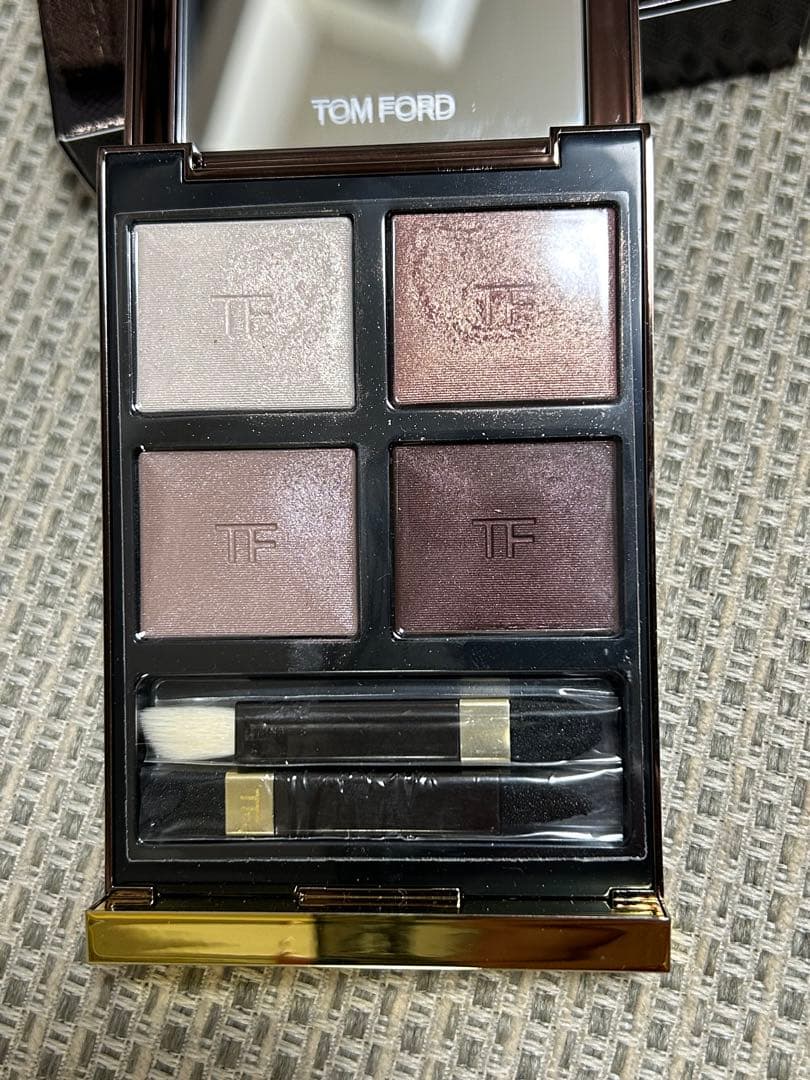 TOM FORD アイカラー クォード 27A