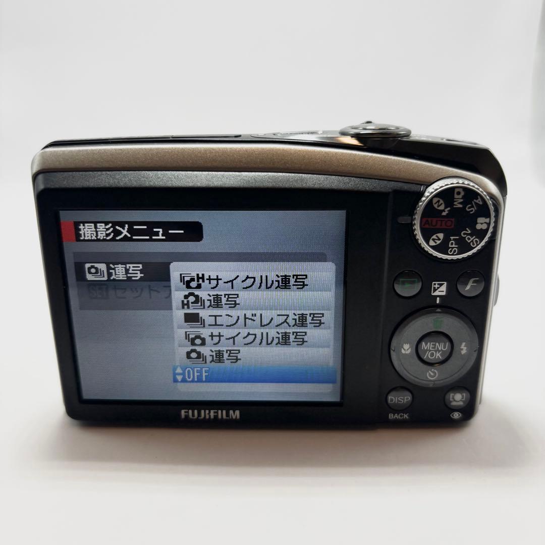 【美品】FUJIFILM FinePix F50fd シルバー デジタルカメラ