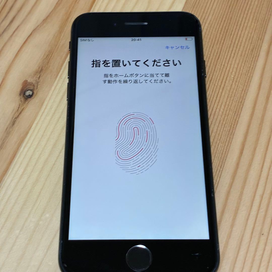 【*n様 iPhone SE 第三世代　64GB SIMフリー　バッテリー100