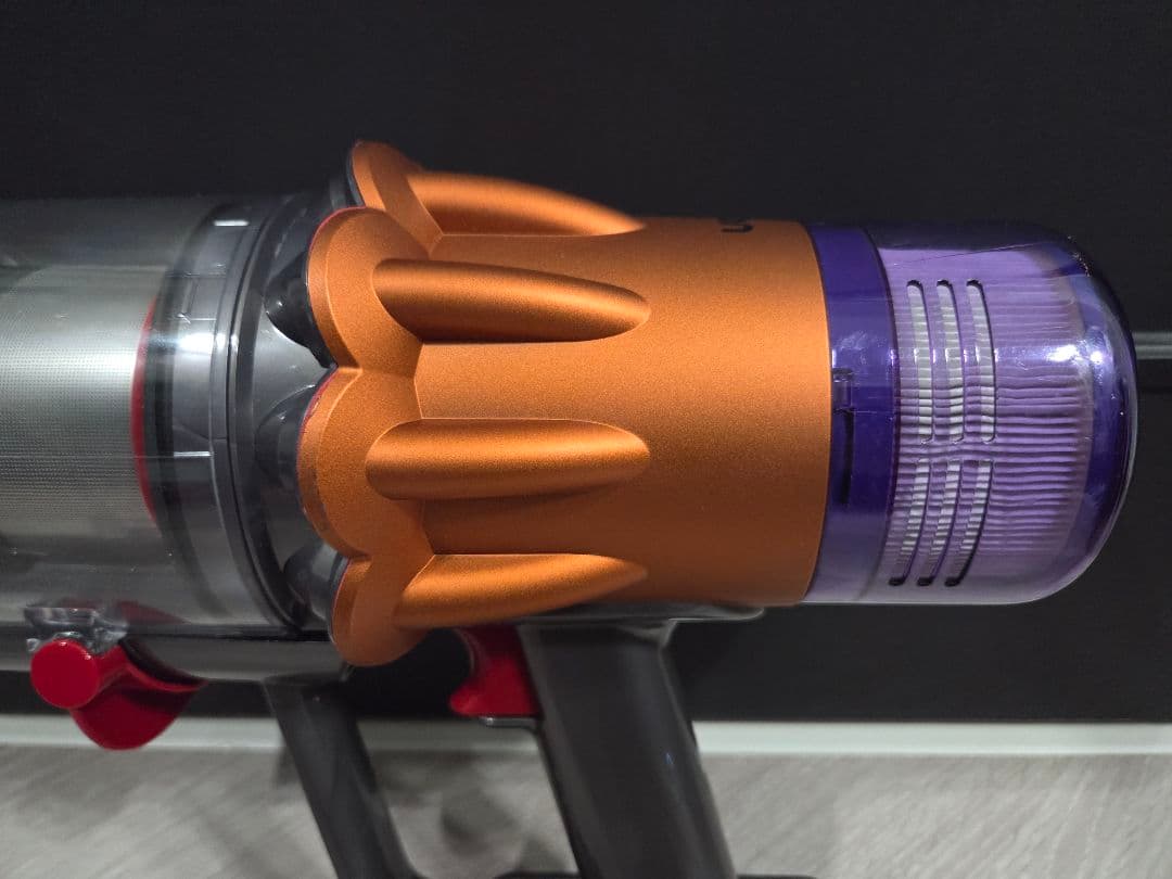 ④ダイソン dyson デジタルスリム SV18 本体のみ エコモード38分