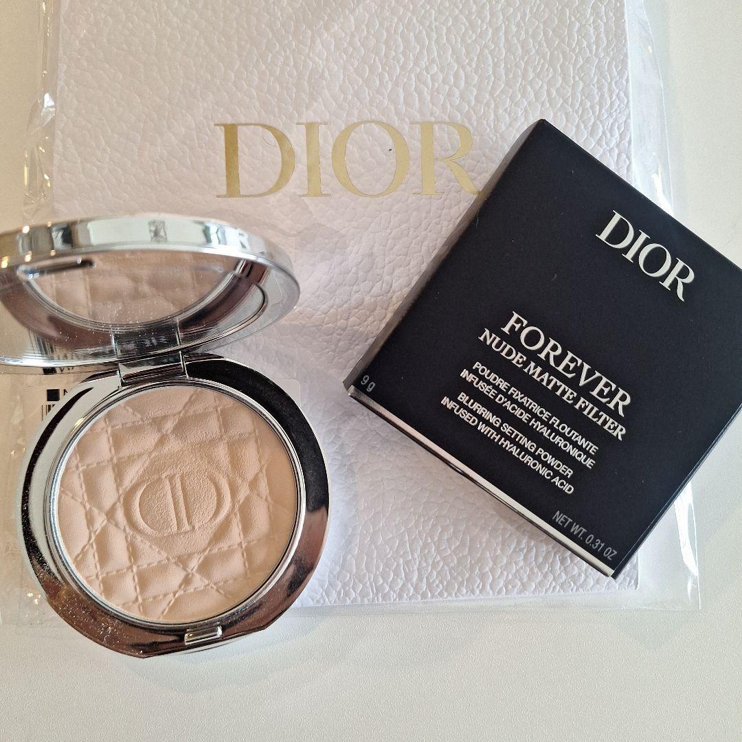 美品　Dior　スキンフォーエヴァーヌードマットフィルター　新作