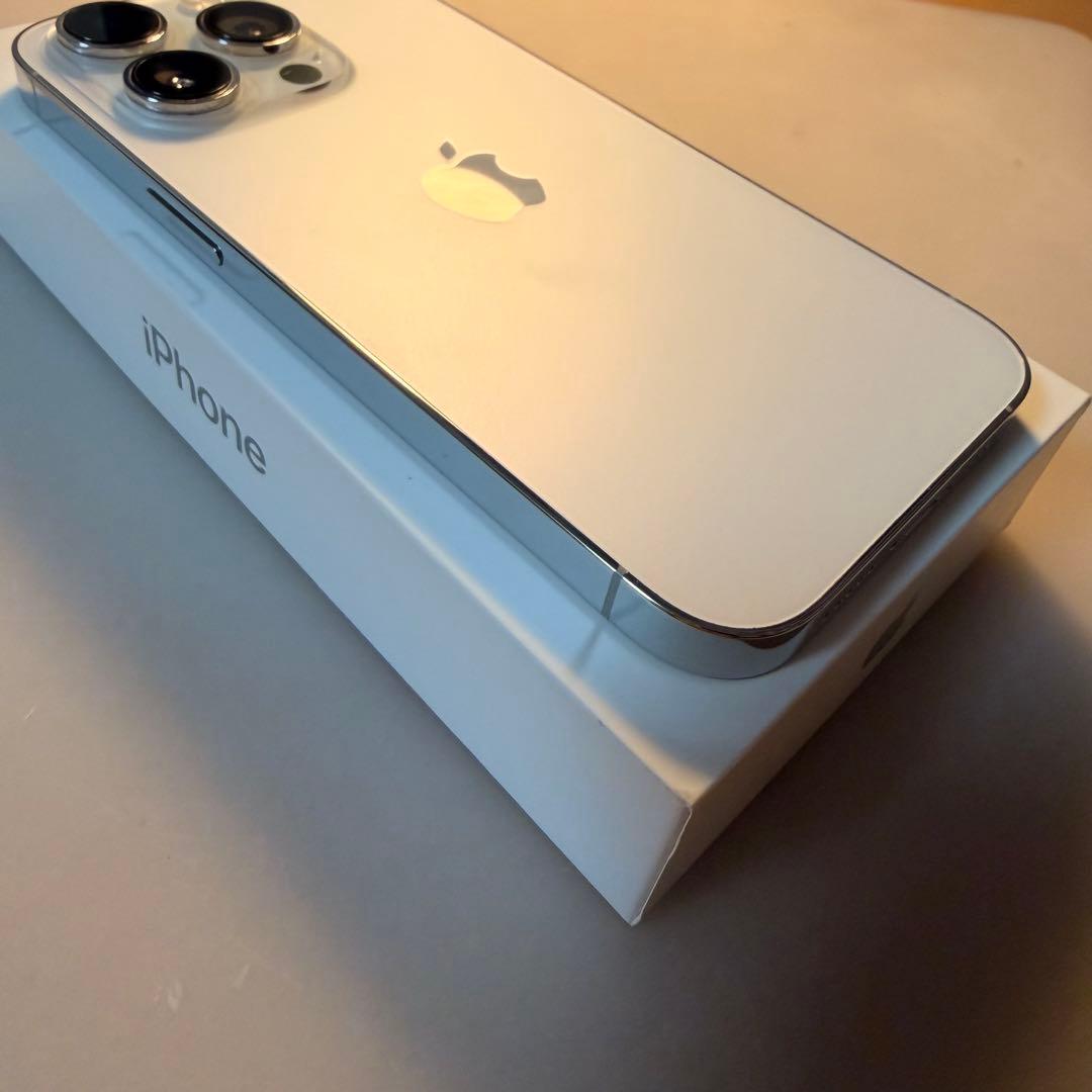 【ヒデ】Apple iPhone 14 Pro シルバー 本体 128GB