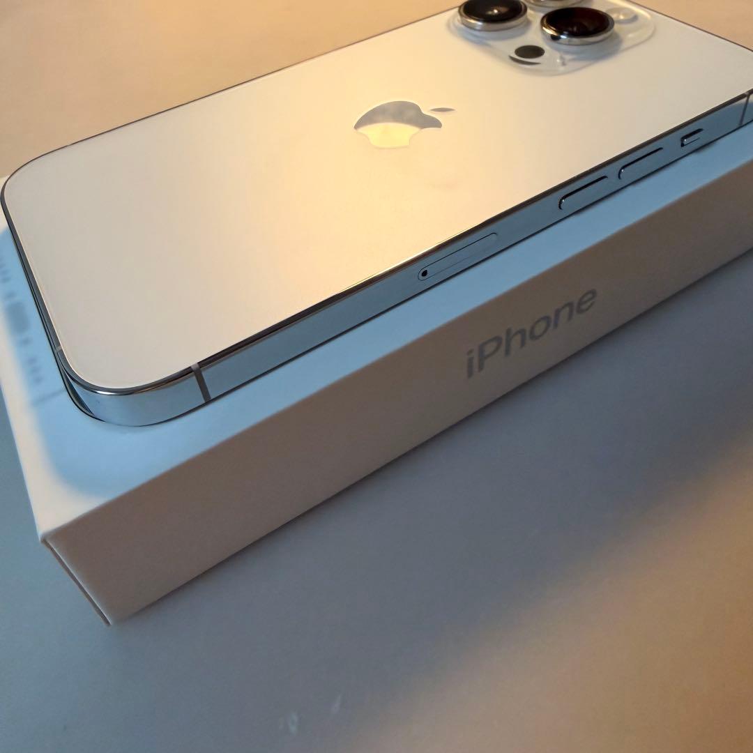 【ヒデ】Apple iPhone 14 Pro シルバー 本体 128GB