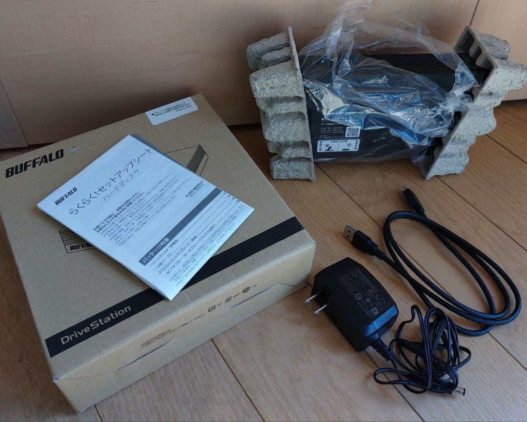 新品未使用 BUFFALO外付けハードディスク4TB ブラック HD-AD4U3