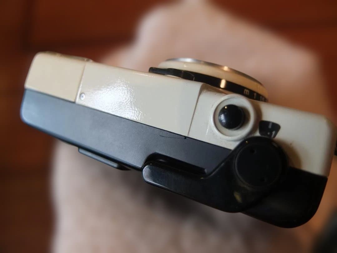 ★感動美品! Konica C35 EF3 希少 ホワイト★