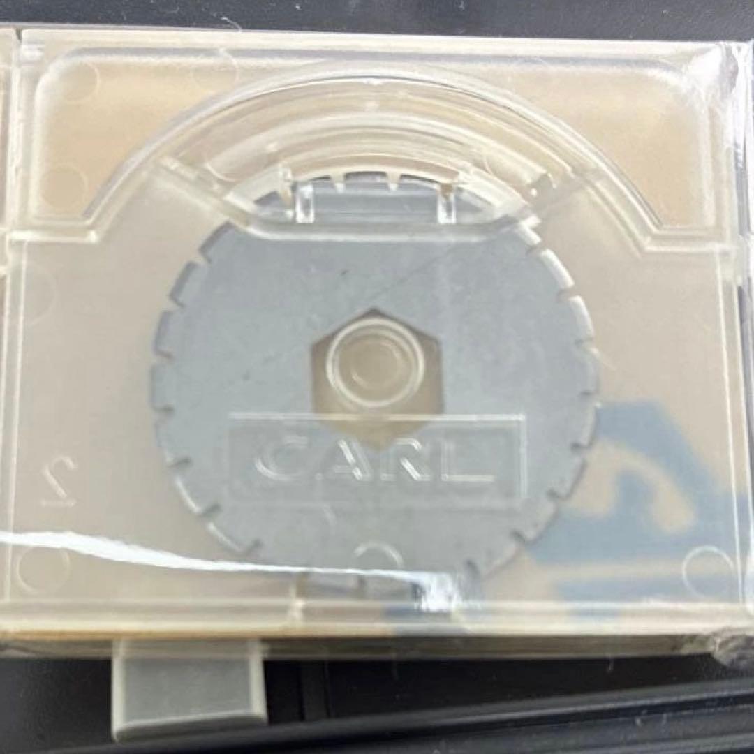 CARL ディスクカッター DC-210N A4対応 精密スライド裁断機 替刃付