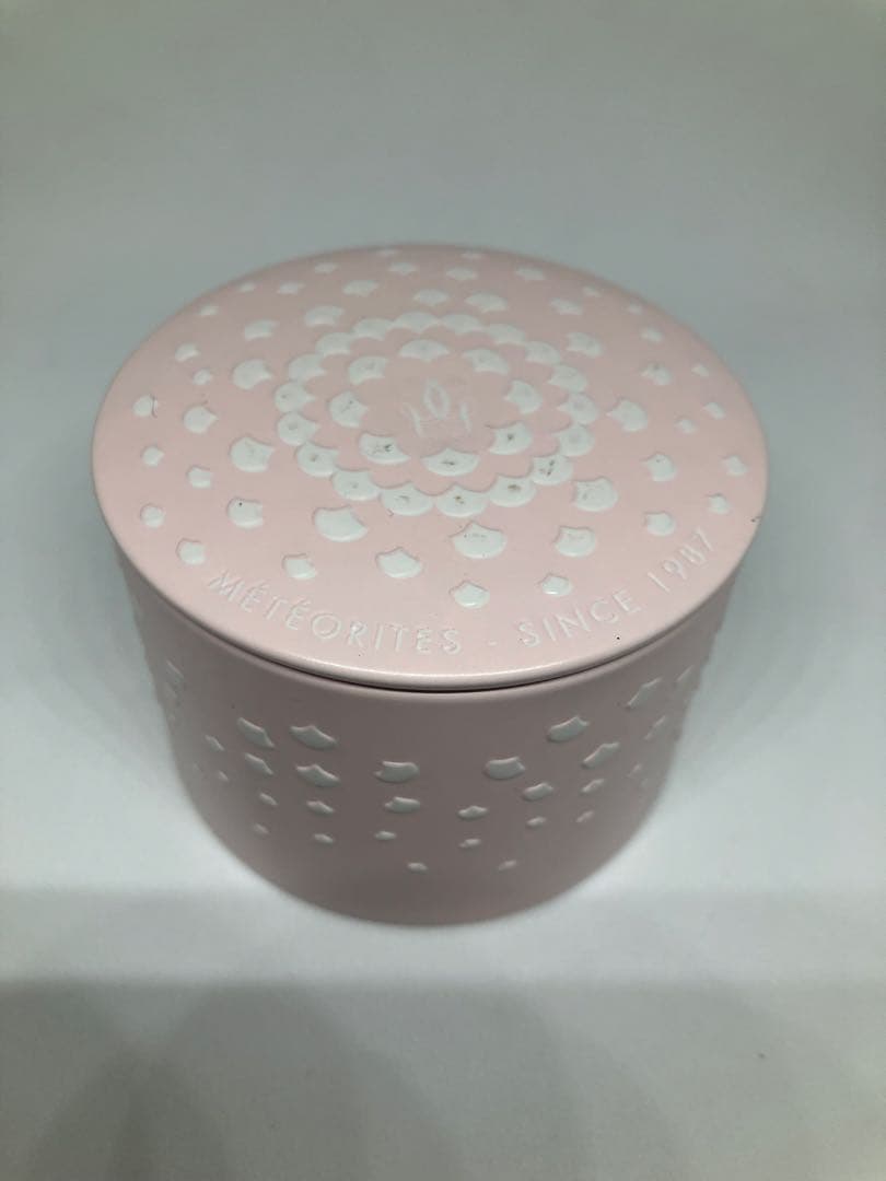 【GUERLAIN】ゲラメテオリット ビーユ　キャンドルパウダー　ブラシ付き