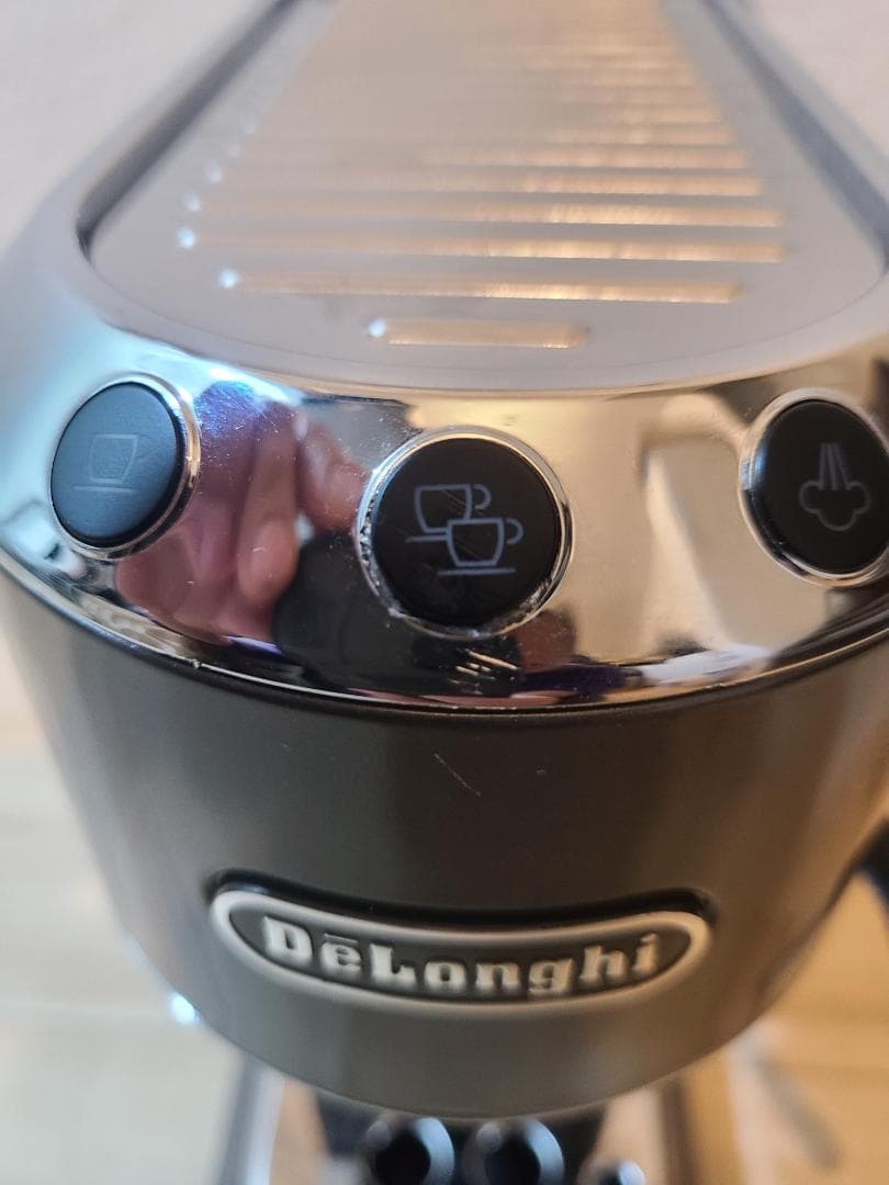 DeLonghi デロンギ デディカ アルテEC885J-GY