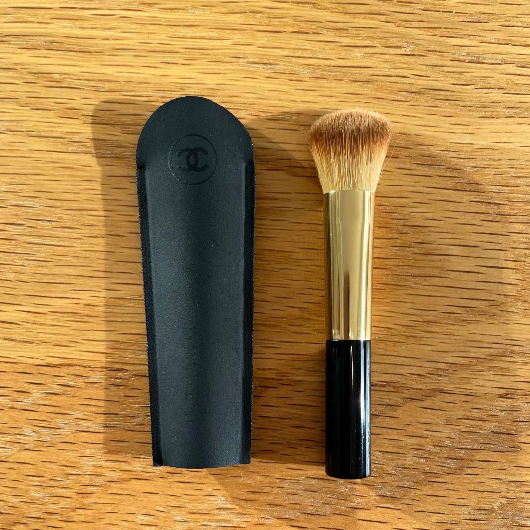 CHANEL サブリマージュ ル コレクトゥール ユ 10