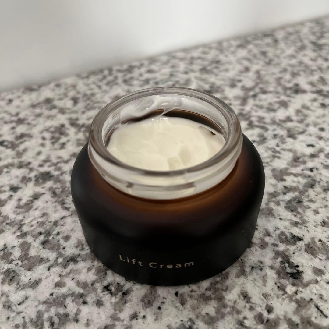 N organic Vie モイストリッチローション　リフトクリーム