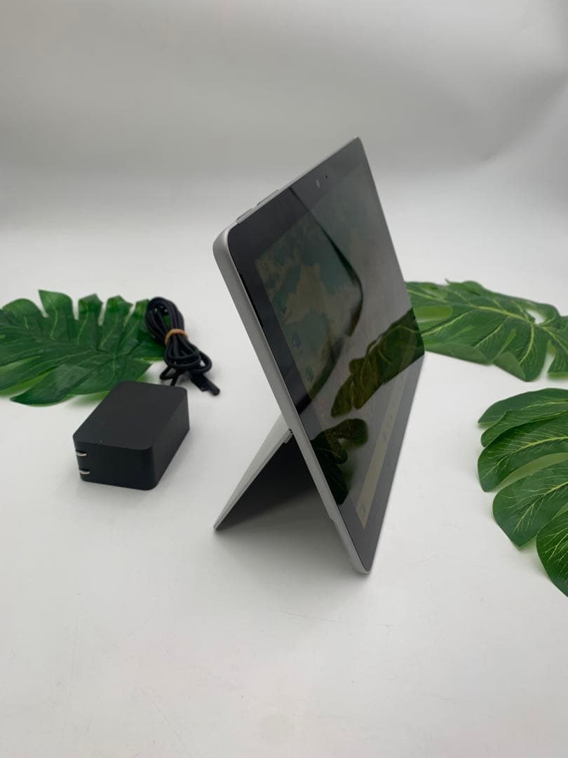 Windowsタブレット本体 Microsoft Surface Go / Model:1824