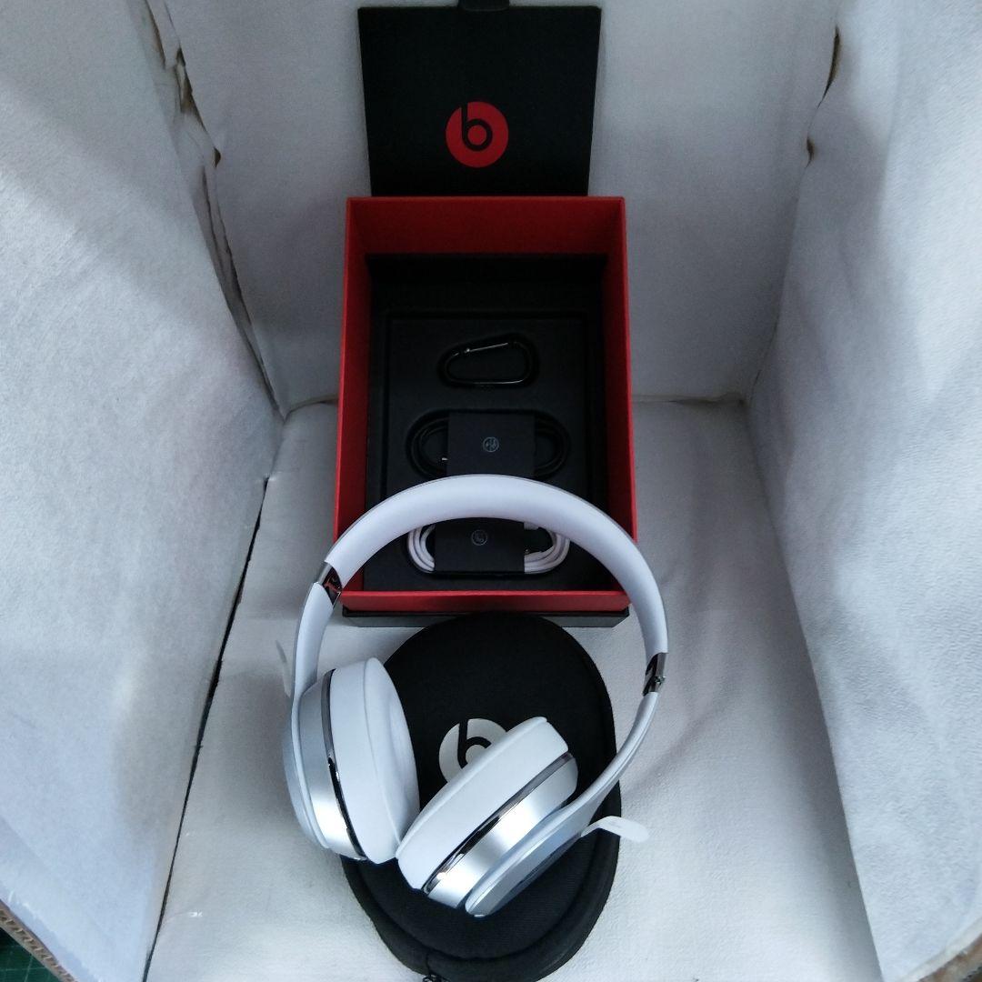 beats solo3 wireless 特別エディション シルバー