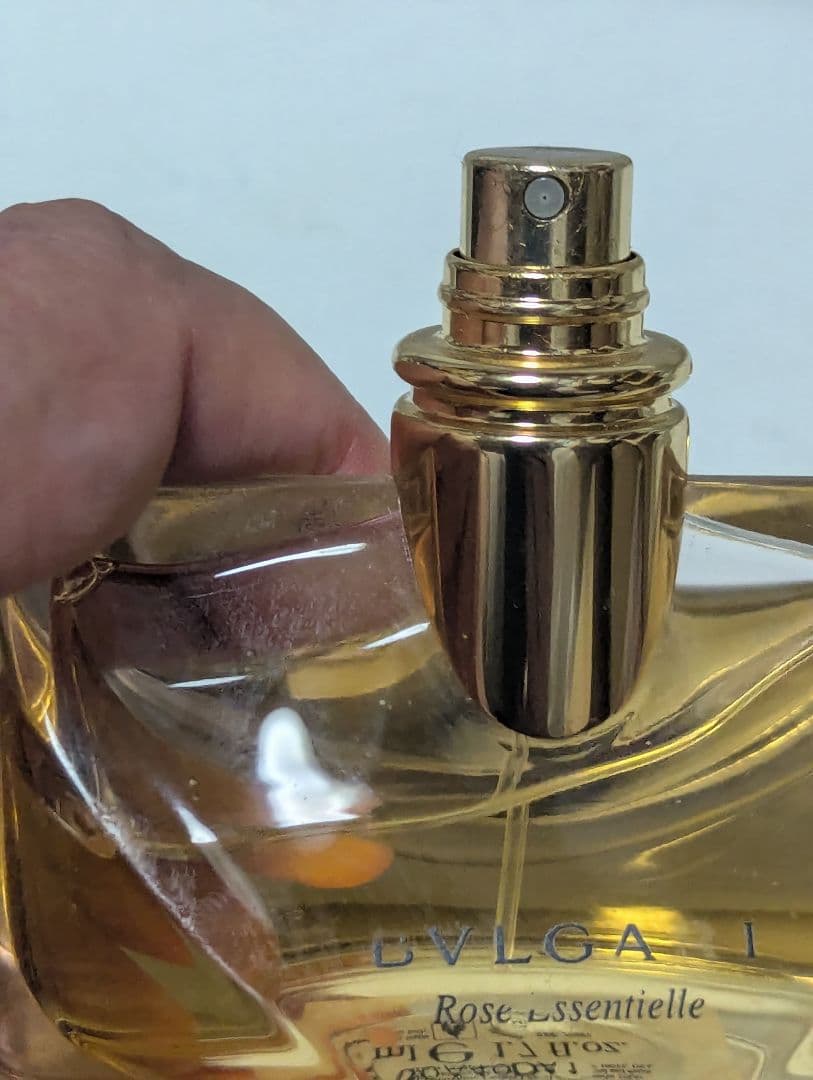 廃盤希少ブルガリローズエッセンシャルオードパルファム50ml