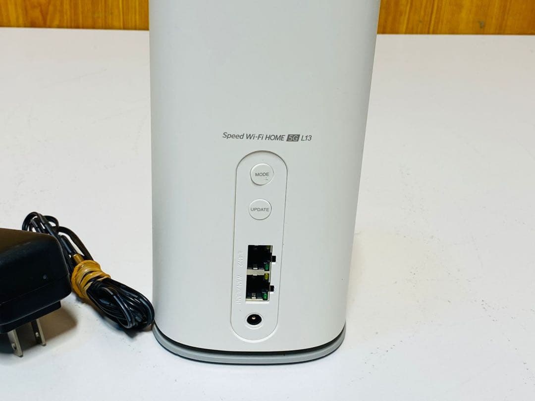 2)KDDI Speed Wifi  5G L13 ZTR02 ルーター