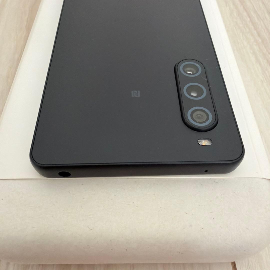 Sony Xperia 10 V SoftBank ブラック 本体